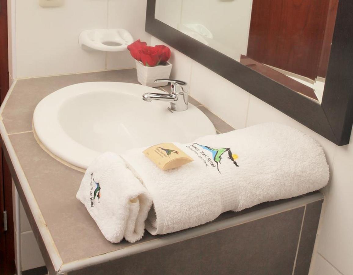 Samay Wasi Hotel Chalhuanca Екстер'єр фото
